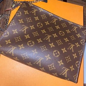 🔴SOLD🔴Monogram Toiletry Pouch 26